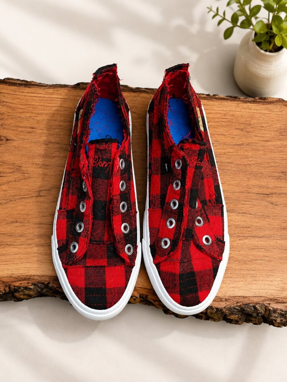 Women's Blowfish Malibu 8.5M Red Black Buffalo Check Slip On Sneakers NWT